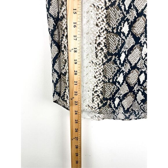 Joie Branka Snakeskin Print Top in Porcelain Size S - Picture 8 of 12